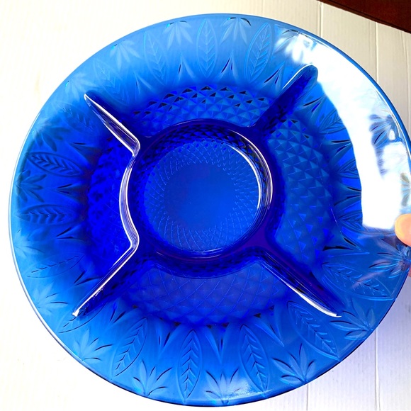 Cobalt blue glass 10” in divided serving plate 5 sections royal blue glass plate - Picture 3 of 9